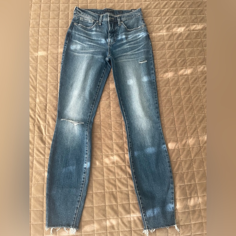 Brand new Lucky brand blue jeans